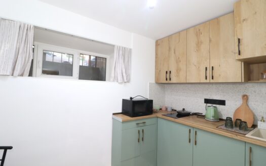 Multifunctional Space, Saryan Street in the center, 34 sq.m.