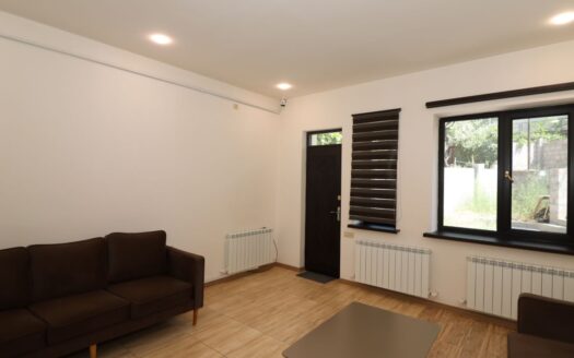 Three story stone house, Riga street, 198 sq.m., major renovation