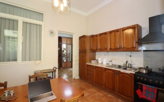3 room apartment, Sayat Nova avenue, 90 sq.m.