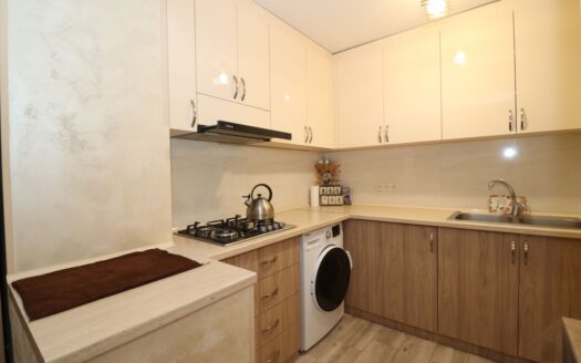 2 room apartment, Artsakh avenue, 60 sq.m., major renovation, stone building