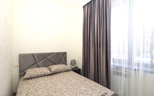 2 room apartment, Komitas Avenue, 36 sq.m.,high ceilings, major renovation