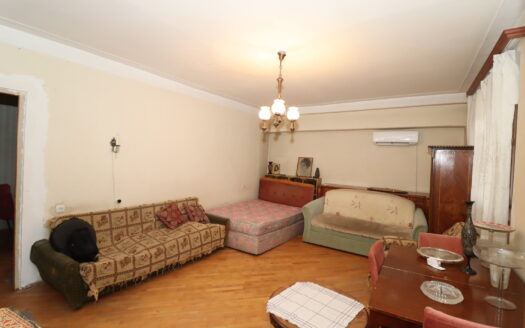 2 room apartment on Yervand Kochar street, 79 sq.m., cosmetic renovation