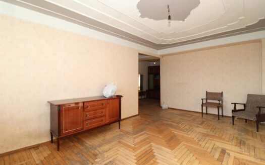3 room apartment on Babayan street, 83 sq.m.