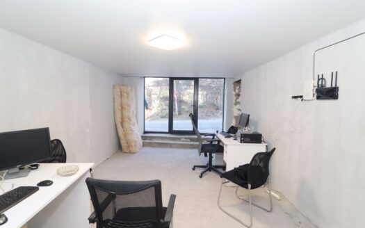 Four story house, Armenak Armenakyan Street in Nork-Marash, 300 sq.m․