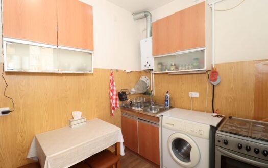 2 room apartment on Hovsep Emin street, 57 sq.m., 3/5 floor, stone building
