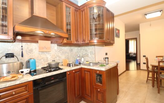 3 room apartment, Mashtots Avenue, 85 sq.m., major renovation