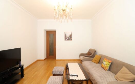 3 room apartment, Saryan street, 96 sq.m., high ceilings