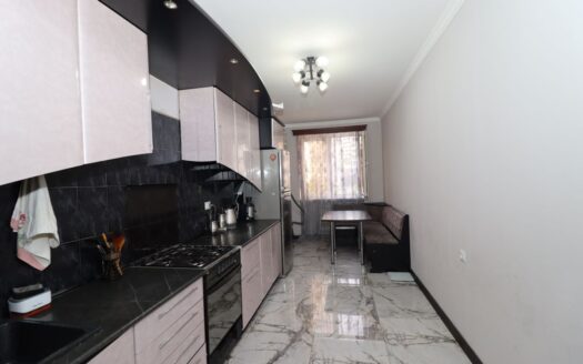 3 room apartment, Saryan Street, 100 sq.m., major renovation