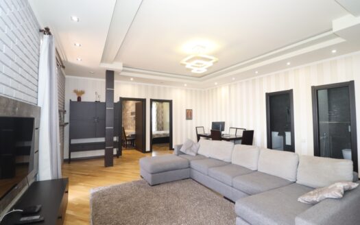 3 room apartment in a new building on Hrachya Nersisyan street, 118 sq.m., high ceilings