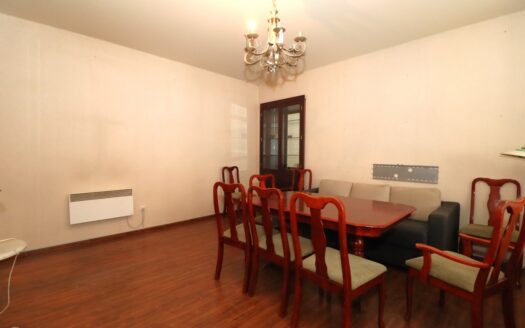 3 room apartment, Mesrop Mashtots Avenue, 86 sq.m., high ceilings, euro renovation