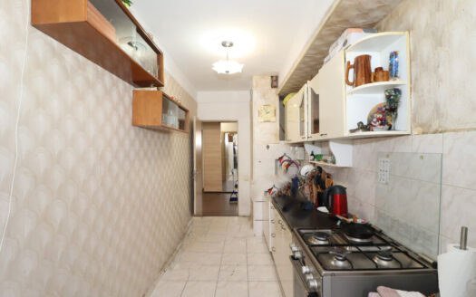 3 room apartment, Vardanants Street, 88 sq.m., cosmetic renovation