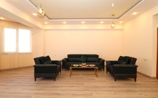 3 room apartment in a new building on Alek Manoukyan street, 135 sq.m., high ceilings