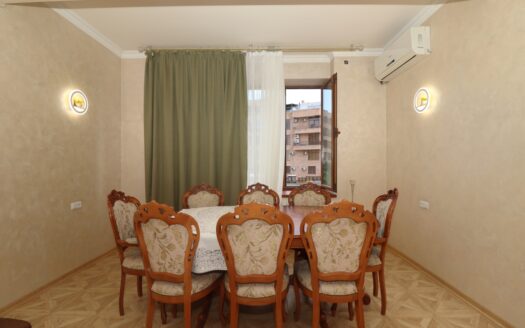 3 room apartment in a new building on Verin Antarayin street, 97 sq.m., 5/8 floor, 2 bathrooms