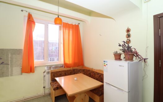 2 room apartment, Baghyan Street 1st lane, 60 sq.m., stone building