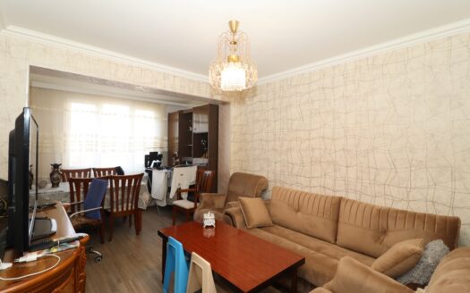 3 room apartment on Moldovakan street, 52 sq.m., 2/5 floor, major renovation