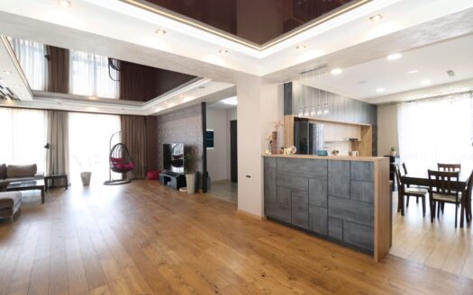 room apartment in a new building, Vardanants Street, 250 sq.m.