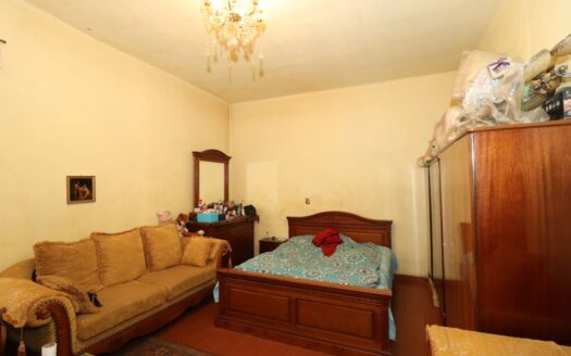 3 room apartment, Sakharov street, 108 sq.m., high ceilings