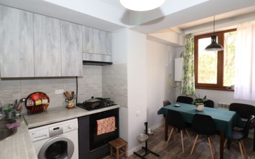 3 room apartment on Aram Khachatryan street, major renovation