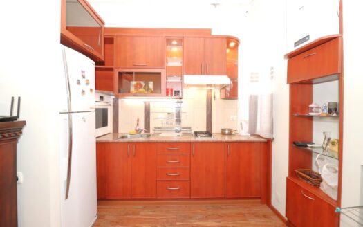 2 room apartment, Saryan Street, 40 sq.m., high ceilings, major renovation