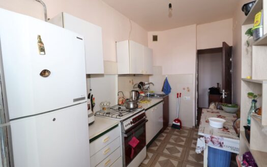 3 room apartment, Bryusov Street, 81 sq.m., cosmetic renovation