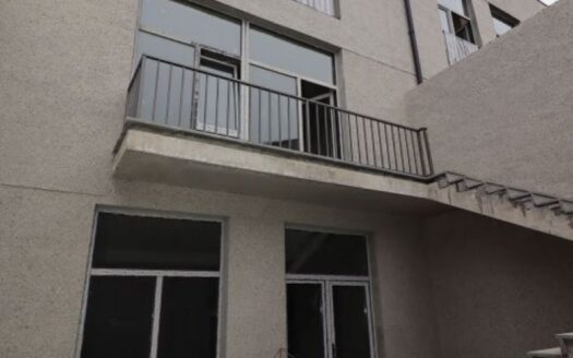 Three story townhouse, G-1 microdistrict