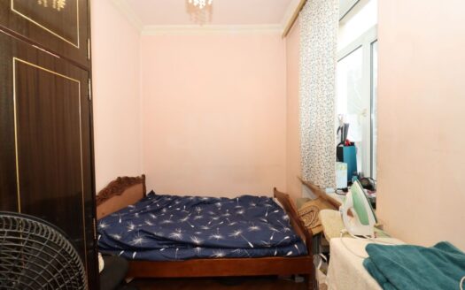 3 room apartment, Mashtots Avenue, 37 sq.m., high ceilings