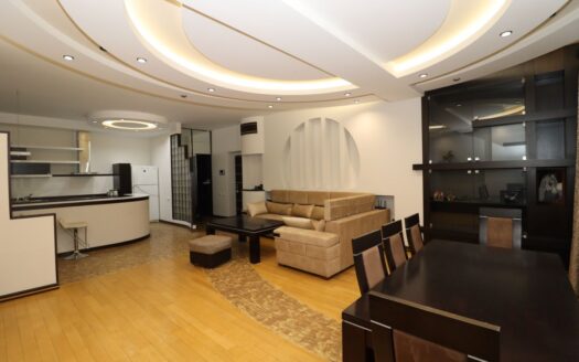 3 room apartment in a new building, Northern Avenue, 130 sq.m., 8/11 floor