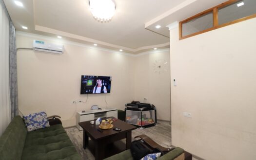 2 room apartment, Moldovakan Street, 37 sq.m., high ceilings, major renovation