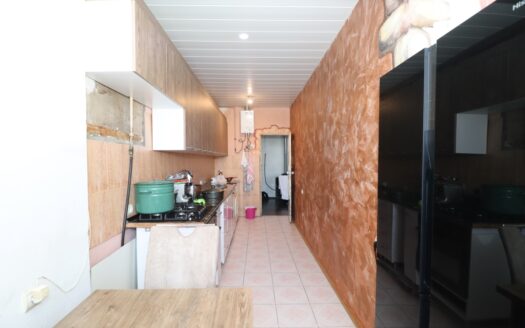 3 room apartment, Galshoyan Street, 76 sq.m., partial renovation, stone building