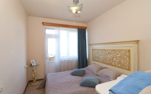 3 room apartment, Galshoyan Street, 76 sq.m., partial renovation, stone building