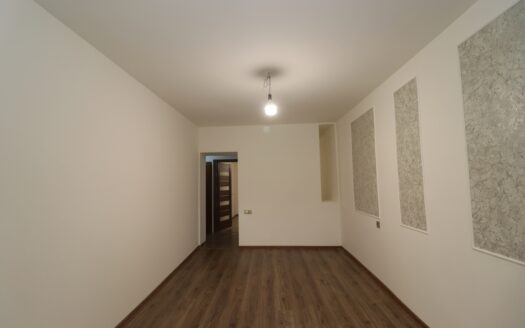 2 room apartment, Totovents Street, 46 sq.m., major renovation, stone building