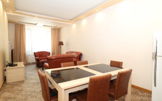 2 room apartment, Aram street alley, 58 sq.m., high ceilings, major renovation