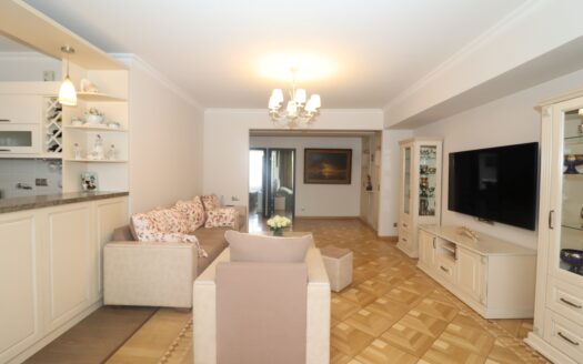 3 room apartment on Orbeli Brothers street, 91 sq.m., major renovation