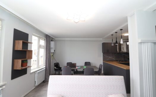 3 room apartment on Aram Khachatryan street, 65 sq.m.