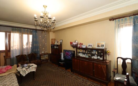 3 room apartment, Vagharshyan Street, 100 sq.m., cosmetic renovation