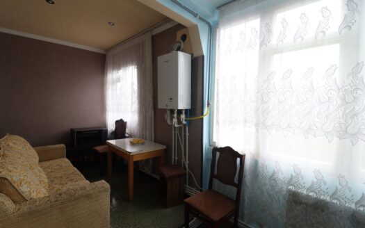 2 room apartment, Arzumanyan Street, 65 sq.m., stone building