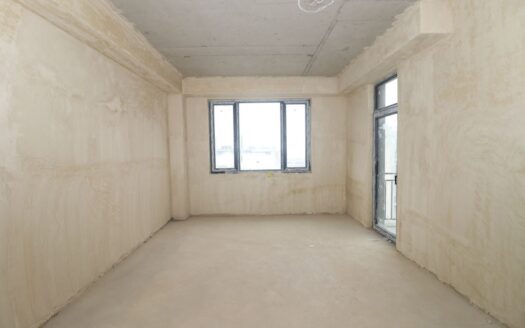 3 room apartment in a new building, Griboyedov Street, 89 sq.m., high ceilings