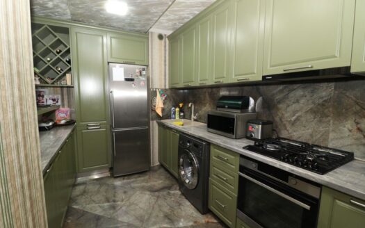 4 room apartment in a new building, Norashen District, 90 sq.m., major renovation