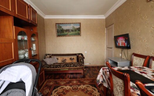 3 room apartment, Leningradyan Street, 56 sq.m., 6/9 floor