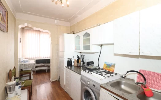 3 room apartment, Lepsius Street, 78 sq.m., 5/9 floor