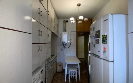 2 room apartment, Lyuksemburg Street, 61 sq.m.