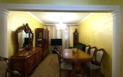 2 room apartment, Lyuksemburg Street, 61 sq.m.