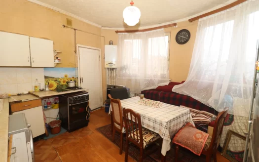 4 room apartment, Mazmanyan Street, 97 sq.m., high ceilings