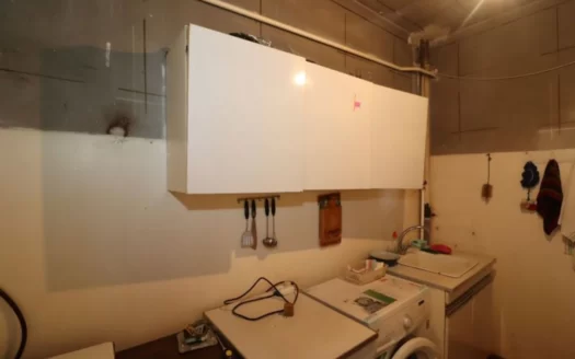 2 room apartment, Ghapantsyan Street, 64 sq.m., stone building