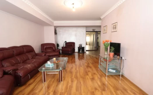 3 room apartment, Tserents Street, 108 sq.m., 5/9 floor, major renovation
