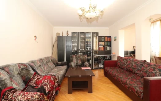 3 room apartment, Nazarbekyan District, 97 sq.m., multiple balconies