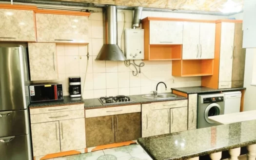 3 room apartment, Leningradyan Street, 68 sq.m., cosmetic renovation