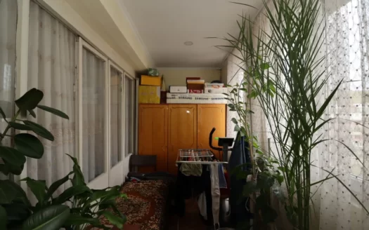 2 room apartment, Shahumyan 1st Street, 72 sq.m., stone building