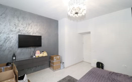 3 room apartment, Sarmen Street, 146 sq.m., major renovation