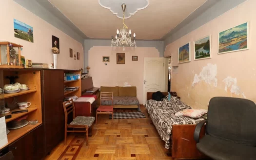2 room apartment, Kajaznuni street, 56 sq.m., stone building